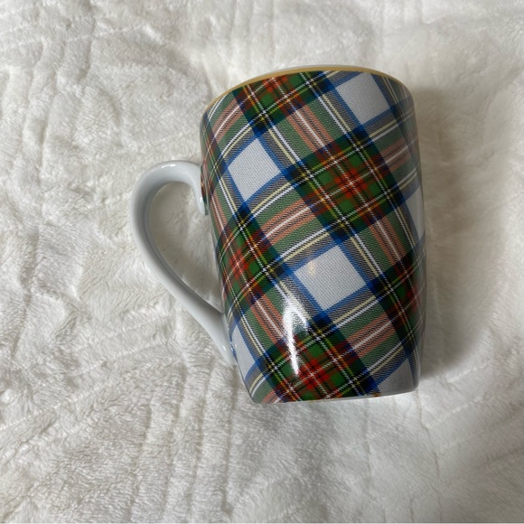 Plaid Holiday Christmas Mugs - Picture 6 of 11